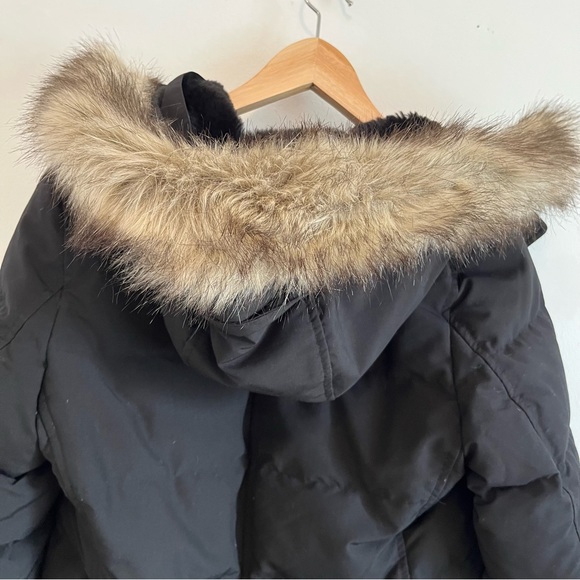 Uniqlo warmest extra long black parka coat like new - Picture 7 of 14